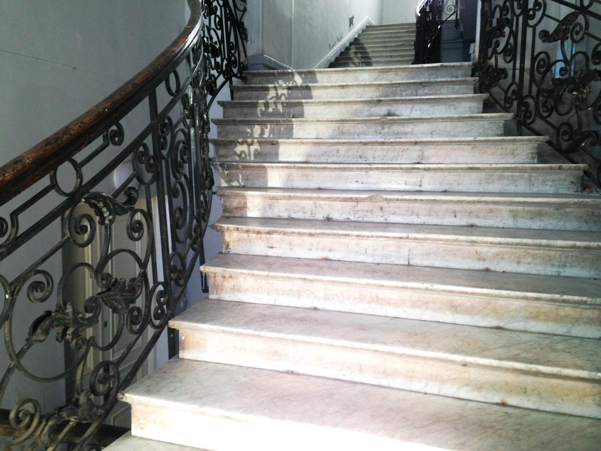 Diwan Tbilisi Exterior foto